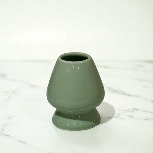 Ceramic Matcha Whisk Stand - Classic Green 茶筅立て - Koki Gifts and Homeware