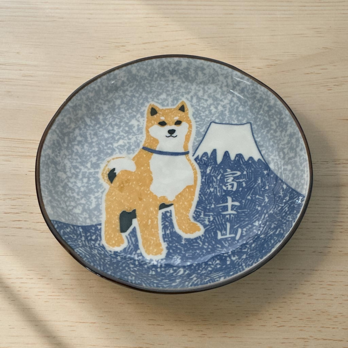 Shiba Inu & Mount Fuji Japanese Plate – Mino Ware | 19.8cm - Koki Gifts and Homeware