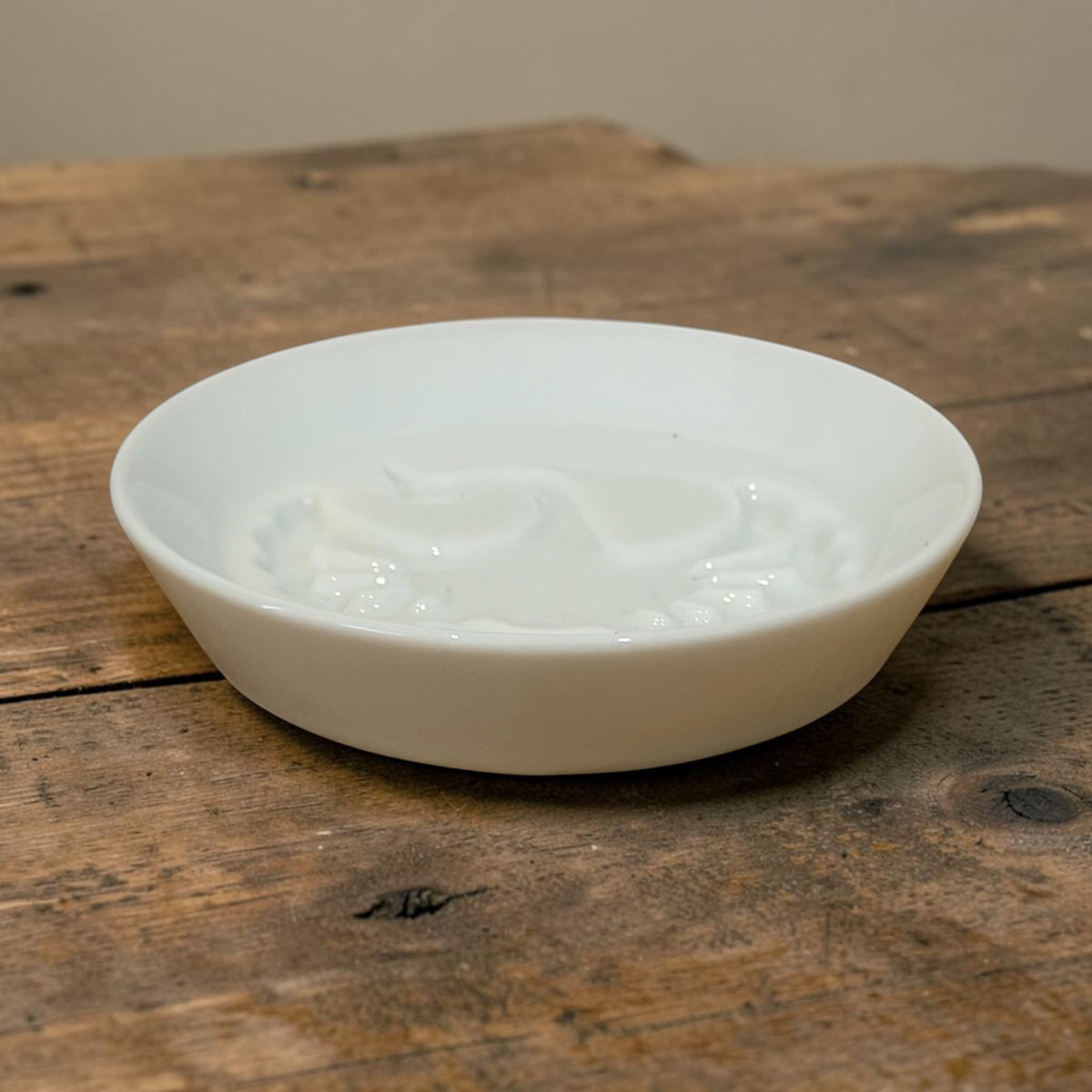 Japanese Porcelain Soy Sauce Dish – Crane/ Fish | 8.1cm - Koki Gifts and Homeware